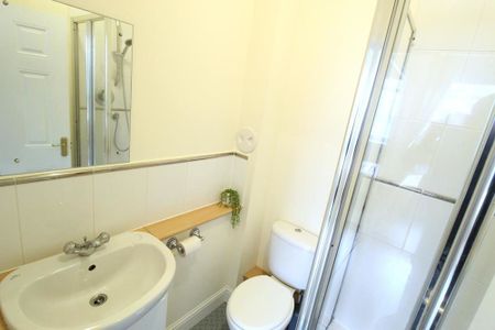 Mary Elmslie Court, Top Floor Flat, King Street, AB24 - Photo 4