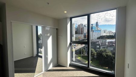 Parnell Living at its best! 1 bedroom plus study - Photo 4