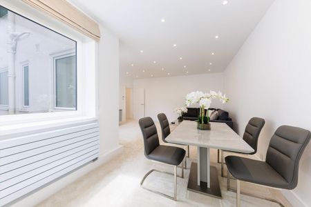 A bright, newly modernised first-floor apartment for short let in Chelsea SW3. - Photo 3
