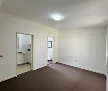 9/19-27 Boronia Street, 2142, South Granville Nsw - Photo 4