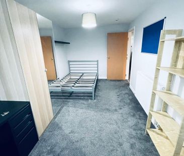 1 bedroom in a house share to rent - Photo 5