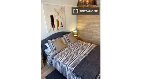 3 room luxury Flat for rent in Málaga, Spain - Photo 2