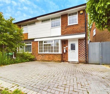 3 bedroom semi-detached house to rent - Photo 4