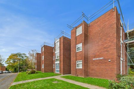 2 bedroom flat to rent - Photo 3