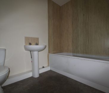 Littlemoor Centre, Chesterfield, S41 - Photo 6