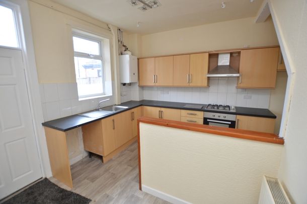 2 Bedroom Terraced House - Photo 1