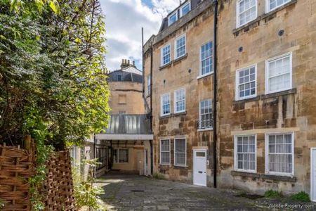 1 bedroom property to rent in Bath - Photo 4