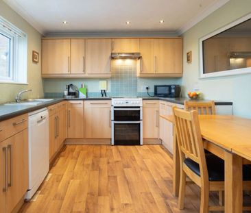 Brogden Close, Oxford, Oxfordshire, OX2 - Photo 2