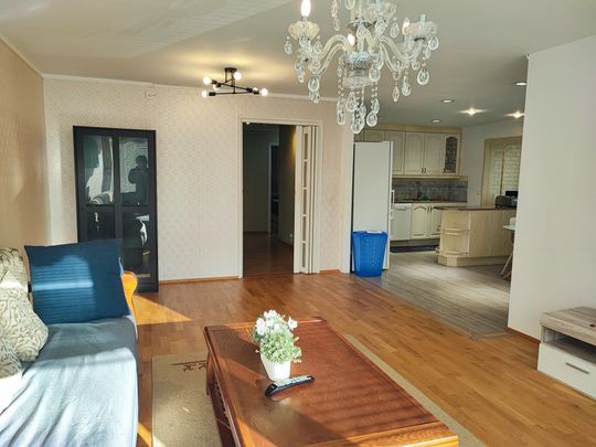 Nämndemansvägen, Sollentuna - Photo 1