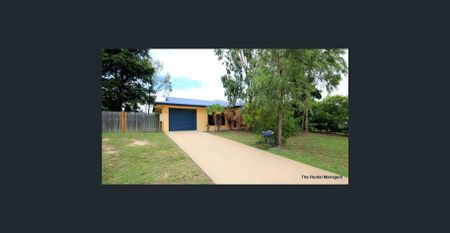 LARGE YARD - GREAT LOCATION - Photo 3