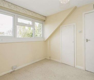 Harriet Way, Bushey, WD23 - Photo 4