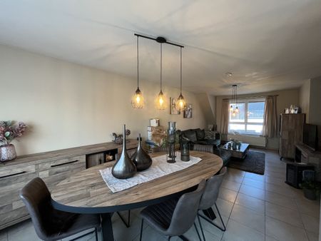 Gezellig tweeslaapkamerappartement met garage in Laakdal - Foto 3