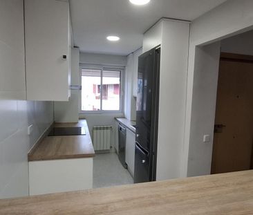 Piso de alquiler en Calle de Madrid, 2, Estación - Photo 1