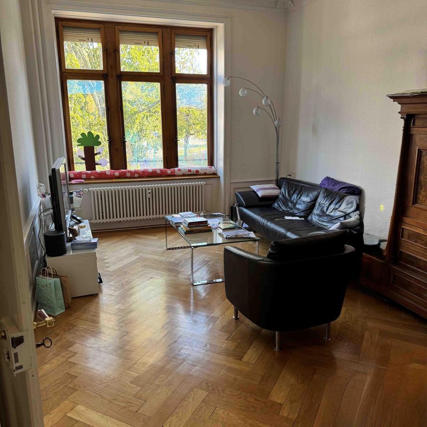 "5-Zi.-Altbauwohnung mit Charme im beliebten Gotthelf-Quartier" - Photo 1