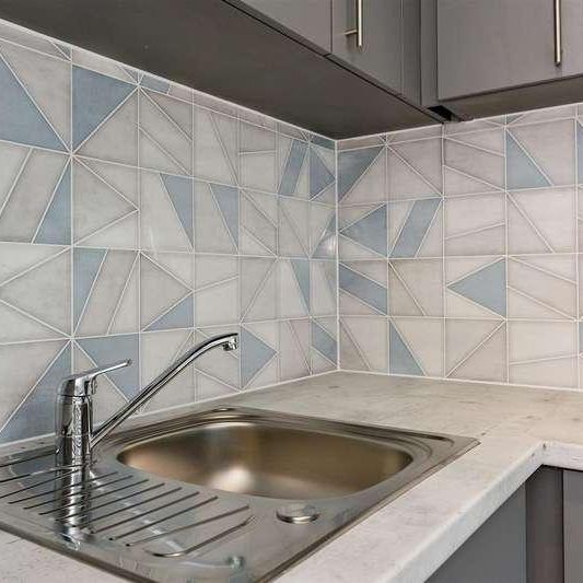 Brunel Hosue, The Hard, Portsmouth, PO1 - Photo 1