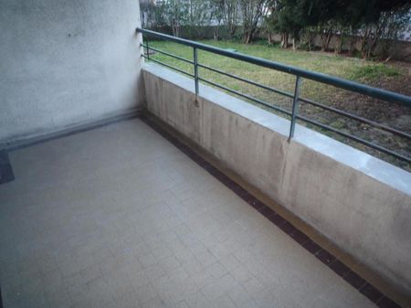 Location Appartement 2 pièces 50m² MARSEILLE 9ème - Photo 5