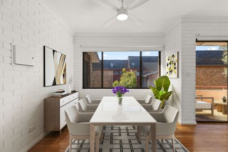 Bright, Modern Living in the Heart of Nowra! - Photo 2