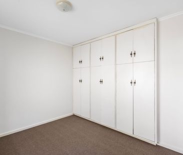 Freshly Updated Coastal Unit with Lifestyle Appeal - Photo 1