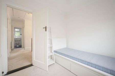 8 Marlborough Park Cross Avenue, Malone, Belfast, BT9 6HQ - Photo 5