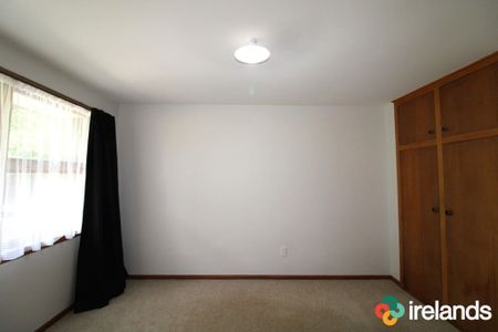 Cozy Cul de Sac on Kellys - Photo 2