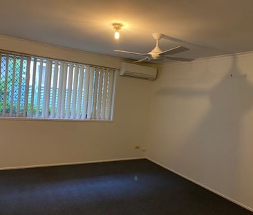 4/4 Dalpura Street, Surfers Paradise QLD 4217 - Photo 6