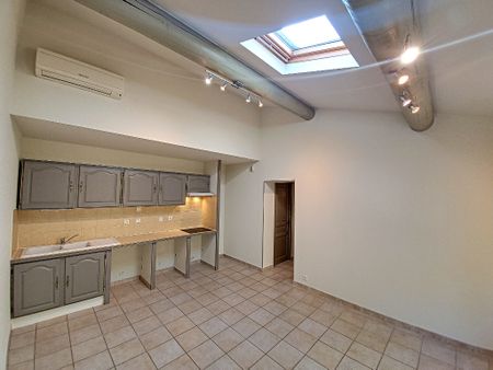 Noves, centre : Appartement T2, - Photo 2