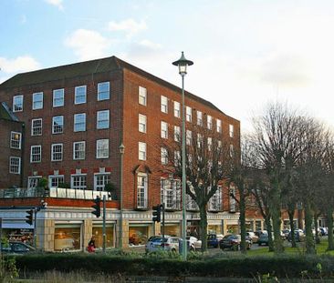 Bridge Road, Welwyn Garden City, Hertfordshire, AL8 6TR - Photo 5