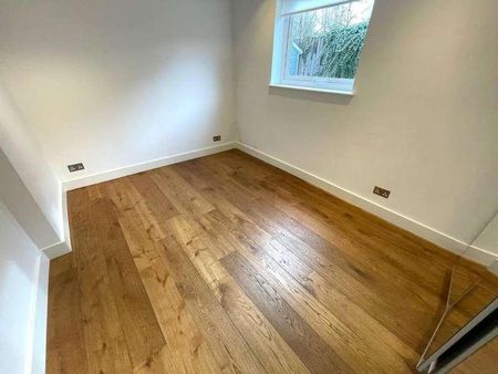 Goodwyn Avenue, Mill Hill, NW7 - Photo 3