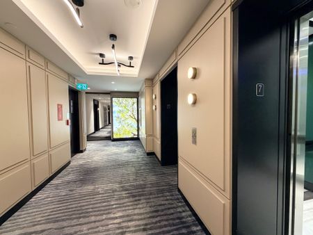 For Lease - 3220 William Coltson Avenue Unit# 723, Oakville, Ontario - Photo 4