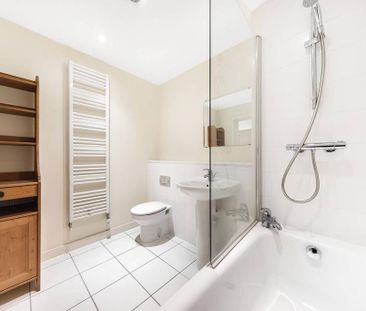 2 bedroom flat to rent - Photo 6