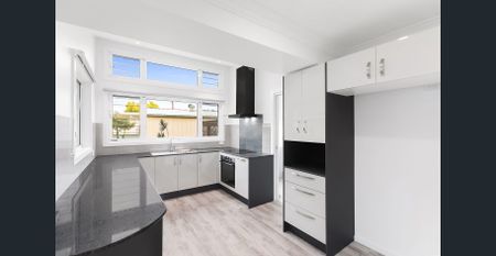 Immaculate Home - Photo 4