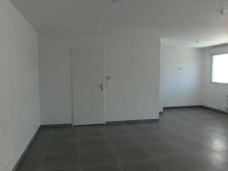 Location appartement 3 pièces 75.1 m² à Chambéry (73000) 4 - Photo 5