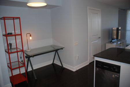 For Lease - 23 Sheppard Avenue Unit# 807, Toronto, Ontario - Photo 2