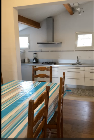 Location Appartement 3 pièces 86m² ARLES 13200 - Photo 5