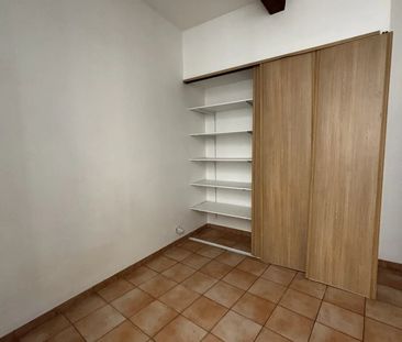 Location Appartement 3 pièces 54m² NIMES 30000 - Photo 3