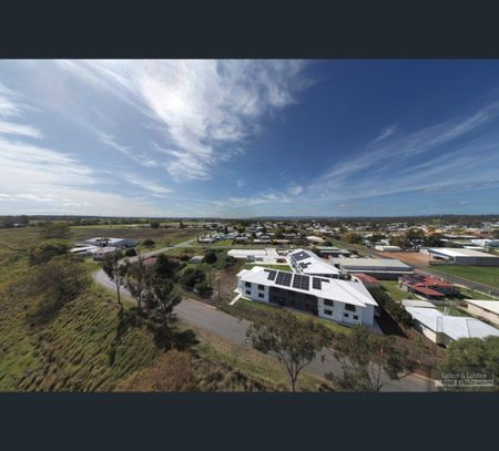 1 Mill St, Gatton, Qld 4343 - Photo 5