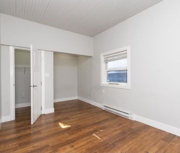 18130 60 Avenue, Surrey - Photo 6
