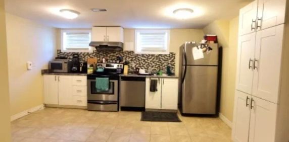 275 Essex Avenue #Bsmt - Photo 2