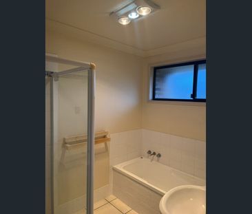 Family Home in the Heart of Bongaree - Photo 5