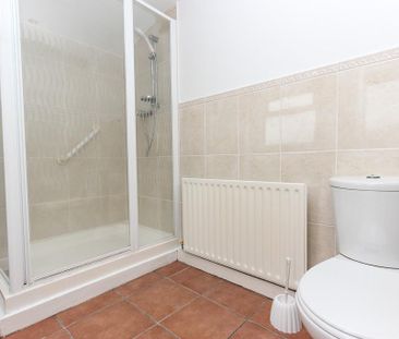 3 bedroom terraced house to rent - Photo 6