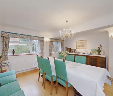 5 bedroom detached house to rent - Photo 2