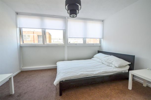 Holcroft Court, Clipstone Street, London, W1W - Photo 1