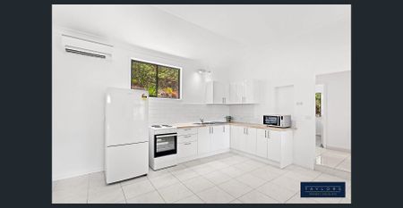 Peaceful 3-Bedroom Home in Leafy Strathdickie - Photo 2