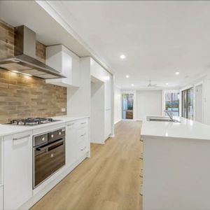 Port Macquarie - Photo 2