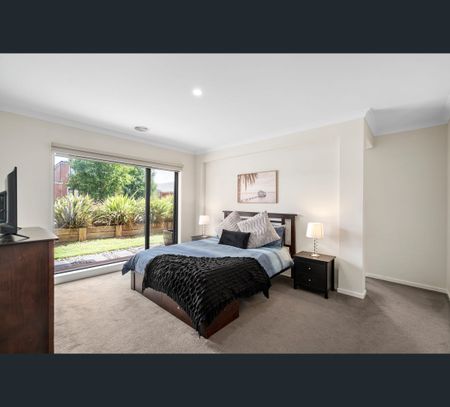 57 Higgins Street, Fraser Rise, Vic 3336 - Photo 3