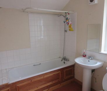 All Bedrooms Upstairs, 90 Agincourt Avenue, University Quarter, Bel... - Photo 5