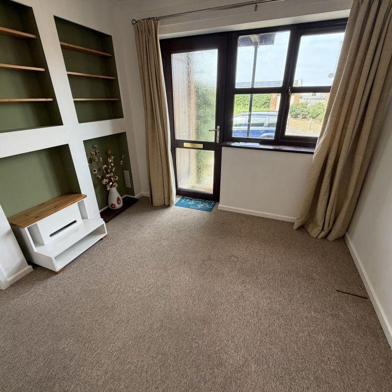 1 bedroom bungalow to rent - Photo 1