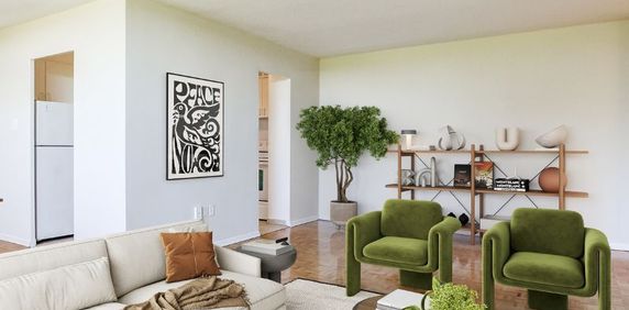 Richgrove Village - Photo 2