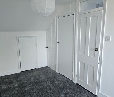 1 Bed Flat, Rosenthal Road, SE6 - Photo 3