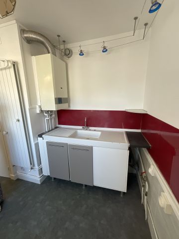 A LOUER - Avaricum - T3 de 70.03m² avec cave - Photo 3
